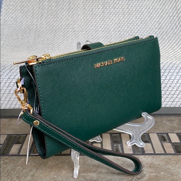 MICHAEL KORS LG DOUBLE ZIP WRISTLET RACING GREEN - Picture 1 of 16